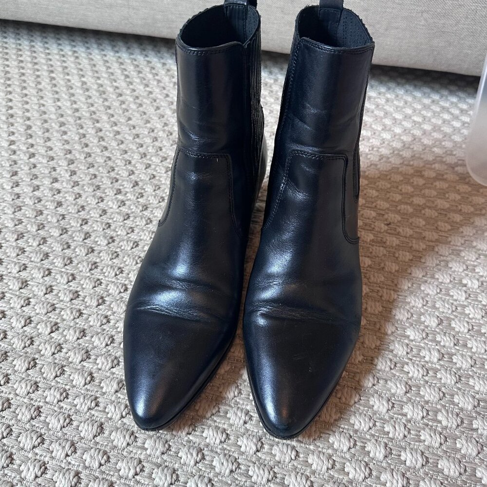 Bash ba&sh Black Ankle Booties Clover sz 9